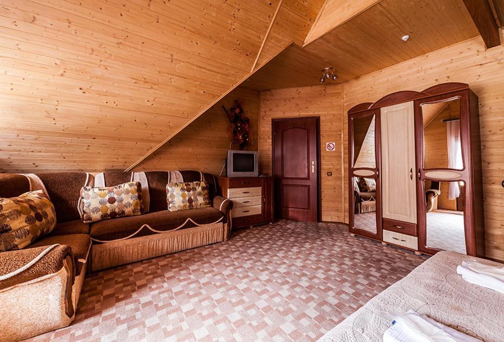 Готель Ольга Bukovel Ngoại thất bức ảnh
