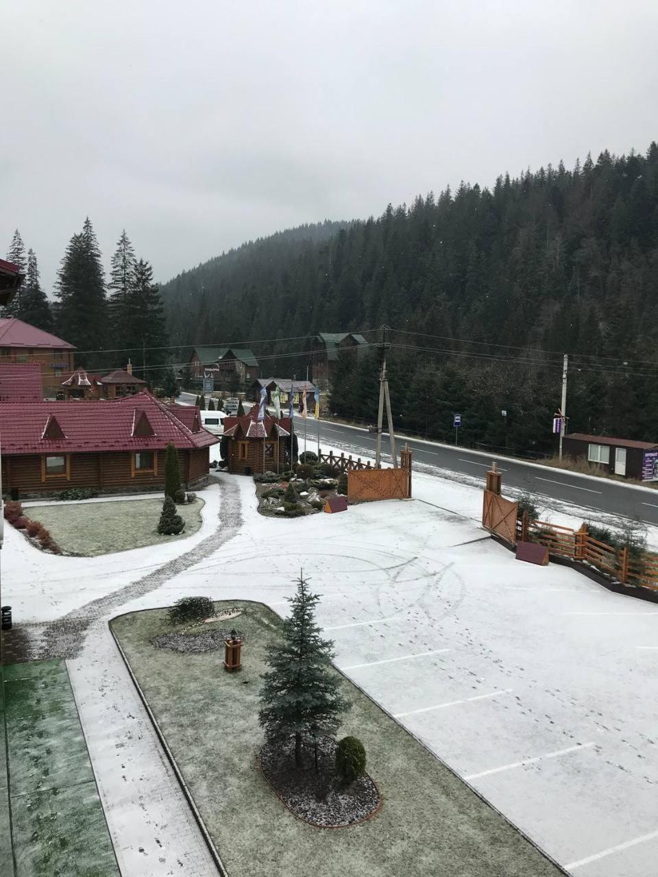 Готель Ольга Bukovel Ngoại thất bức ảnh